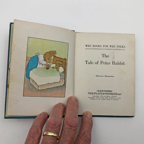 The Tale of Peter Rabbit by Beatrix Potter HB Wee Books for Wee Folks - Picture 7 of 10